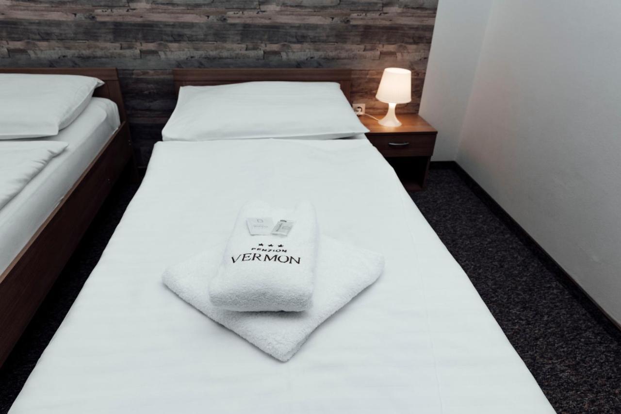 Penzion Vermon Свитави Екстериор снимка